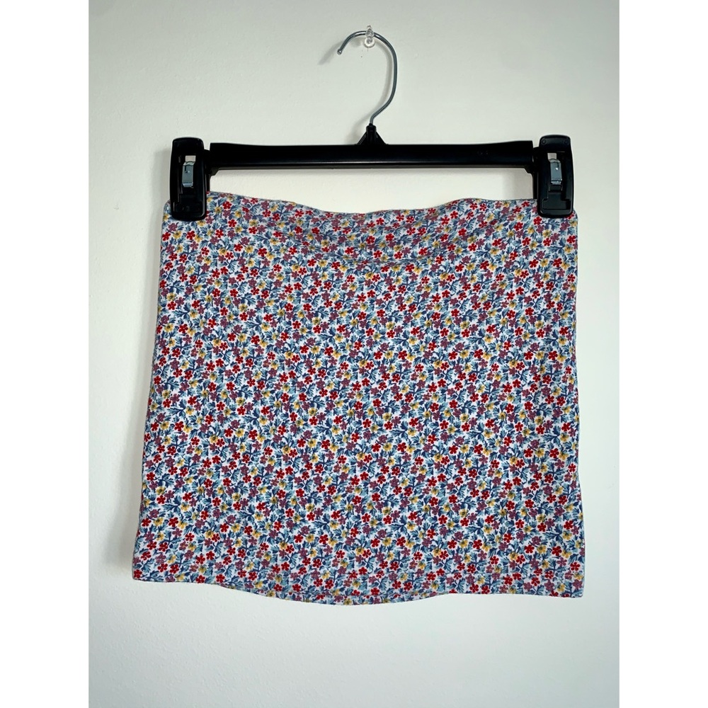 Red and Blue Flower Tight Halter Crop Top